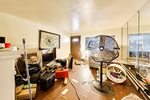 1301 E 75th St, Chicago, IL 60619 - Photo 5