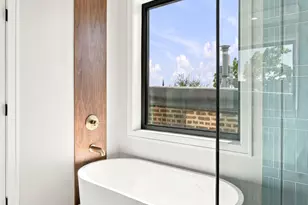 3116 N Western Ave, Chicago, IL 60618 - Photo 23