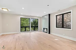 3116 N Western Ave, Chicago, IL 60618 - Photo 9