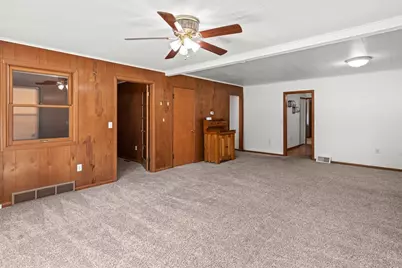 101 E 7th Street, Sherrard, IL 61281 - Photo 13