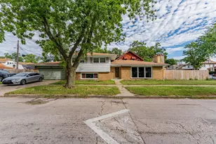 12256 S Harvard Ave, Chicago, IL 60628 - Photo 1