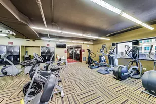 30 E Huron St, Chicago, IL 60611 - Photo 29