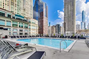30 E Huron St, Chicago, IL 60611 - Photo 43