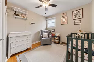 1501 E Elm St, Wheaton, IL 60189 - Photo 9