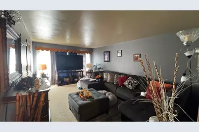 1246 S 61st Avenue, Cicero, IL 60804 - Photo 5
