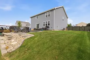 419 Zachary Dr, Hampshire, IL 60140 - Photo 51