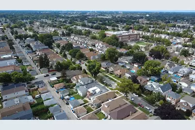 5941 W Waveland Avenue, Chicago, IL 60634 - Photo 31