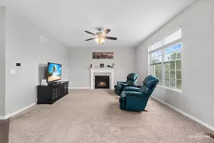 991 S Carly Cir, Yorkville, IL 60560 - Photo 7