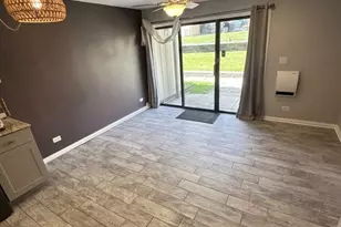 56 Vail Colony, Fox Lake, IL 60020 - Photo 5