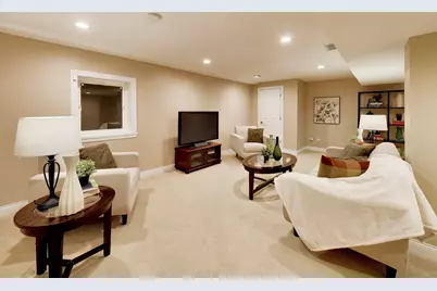 18 The Court Of Greenway Court, Northbrook, IL 60062 - Photo 21