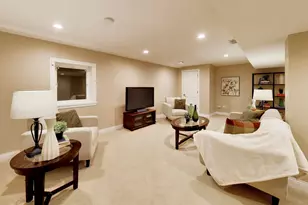 18 The Ct Of Greenway Ct, Northbrook, IL 60062 - Photo 21