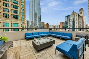 30 E Huron St, Chicago, IL 60611 - Photo 37