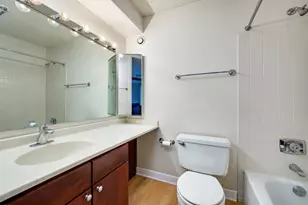 30 E Huron St, Chicago, IL 60611 - Photo 19