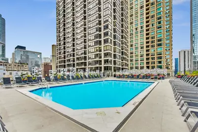 30 E Huron Street #4008, Chicago, IL 60611 - Photo 33