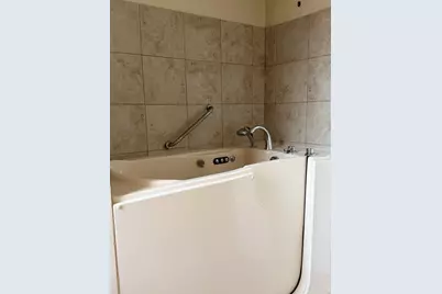 1401 S 11th Avenue, Maywood, IL 60153 - Photo 19