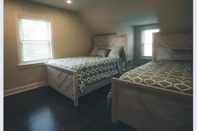 274 N Berteau Avenue, Elmhurst, IL 60126 - Photo 9