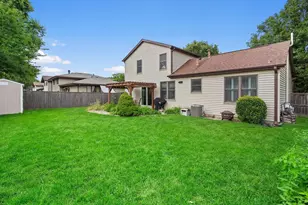 1061 Valley View Dr, Downers Grove, IL 60516 - Photo 19