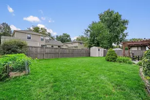 1061 Valley View Dr, Downers Grove, IL 60516 - Photo 21