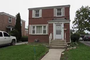 404 Marshall Ave, Bellwood, IL 60104 - Photo 1