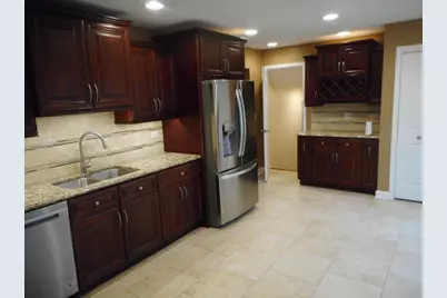 207 Downing Drive, Bloomingdale, IL 60108 - Photo 3