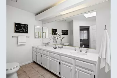 799 Lakeshore Drive, Redwood City, CA 94065 - Photo 25