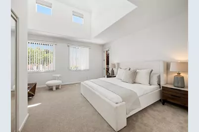 799 Lakeshore Drive, Redwood City, CA 94065 - Photo 21