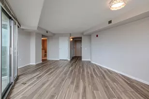 1720 Maple Ave, Evanston, IL 60201 - Photo 7
