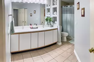 1353 Coldspring Rd, Carol Stream, IL 60188 - Photo 7