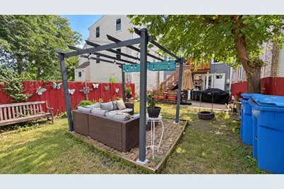 3906 W Montrose Avenue, Chicago, IL 60618 - Photo 45