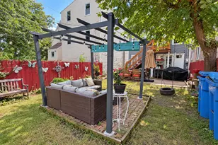 3906 W Montrose Ave, Chicago, IL 60618 - Photo 45