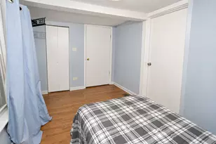 3906 W Montrose Ave, Chicago, IL 60618 - Photo 35