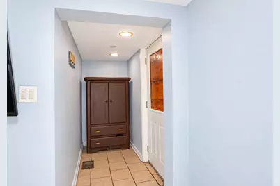 3906 W Montrose Avenue, Chicago, IL 60618 - Photo 37
