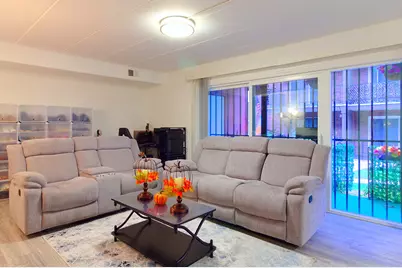 8620 W 95th Street #1A2, Hickory Hills, IL 60457 - Photo 5