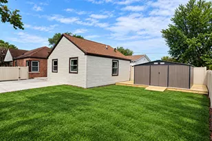 10059 S Spaulding Ave, Evergreen Park, IL 60805 - Photo 27