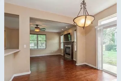 9411 Fountain Point Circle, Darien, IL 60561 - Photo 7