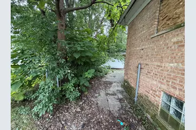 319 154th Place, Calumet City, IL 60409 - Photo 3