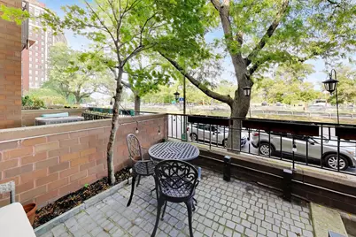 3700 N Lake Shore Drive #104, Chicago, IL 60613 - Photo 3