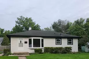 221 Sunset Terrace, Crystal Lake, IL 60014 - Photo 1