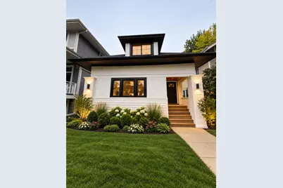 1179 S Oak Park Avenue, Oak Park, IL 60304 - Photo 1
