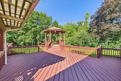 201 Oak Lane, Winthrop Harbor, IL 60096 - Photo 33