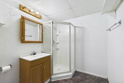 201 Oak Lane, Winthrop Harbor, IL 60096 - Photo 29