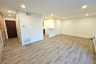 2250 N Lincoln Ave, Chicago, IL 60614 - Photo 7