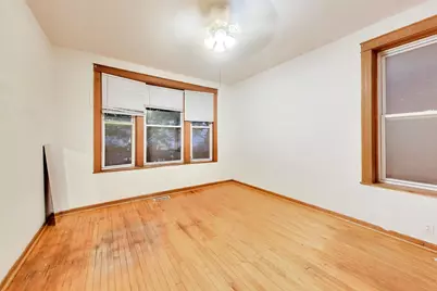 5835 N Winthrop Avenue, Chicago, IL 60660 - Photo 17