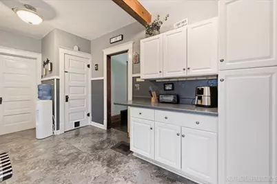 304 N Worth Avenue, Elgin, IL 60123 - Photo 13