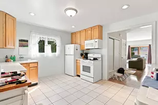 792 N Kenilworth Ave, Elmhurst, IL 60126 - Photo 5