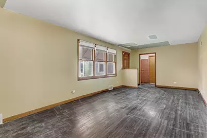 8115 Sayre Avenue, Burbank, IL 60459 - Photo 9