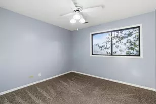 1820 W Highland Ave, Elgin, IL 60123 - Photo 9