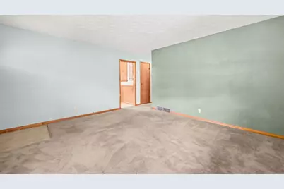 3042 Huffman Boulevard, Rockford, IL 61103 - Photo 7
