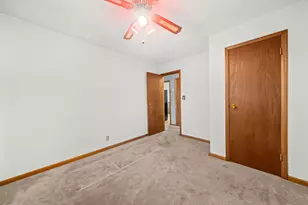 3042 Huffman Blvd, Rockford, IL 61103 - Photo 17
