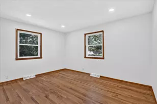 3225 S Weldon Rd, Rockford, IL 61102 - Photo 29